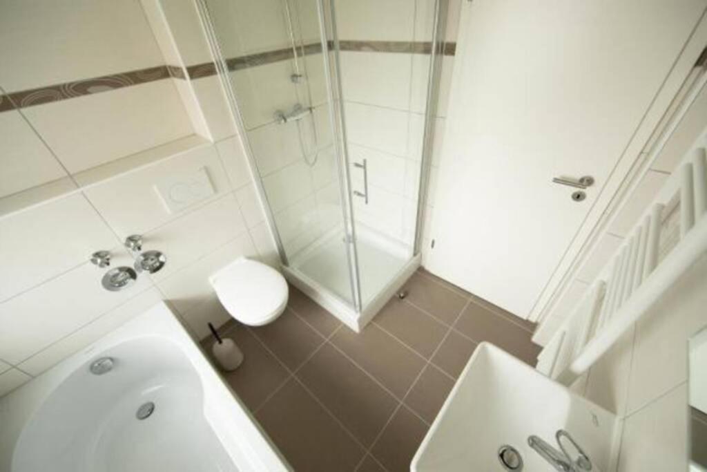 הוילה Bruehl Mitte, Neu Renoviertes Haus מראה חיצוני תמונה