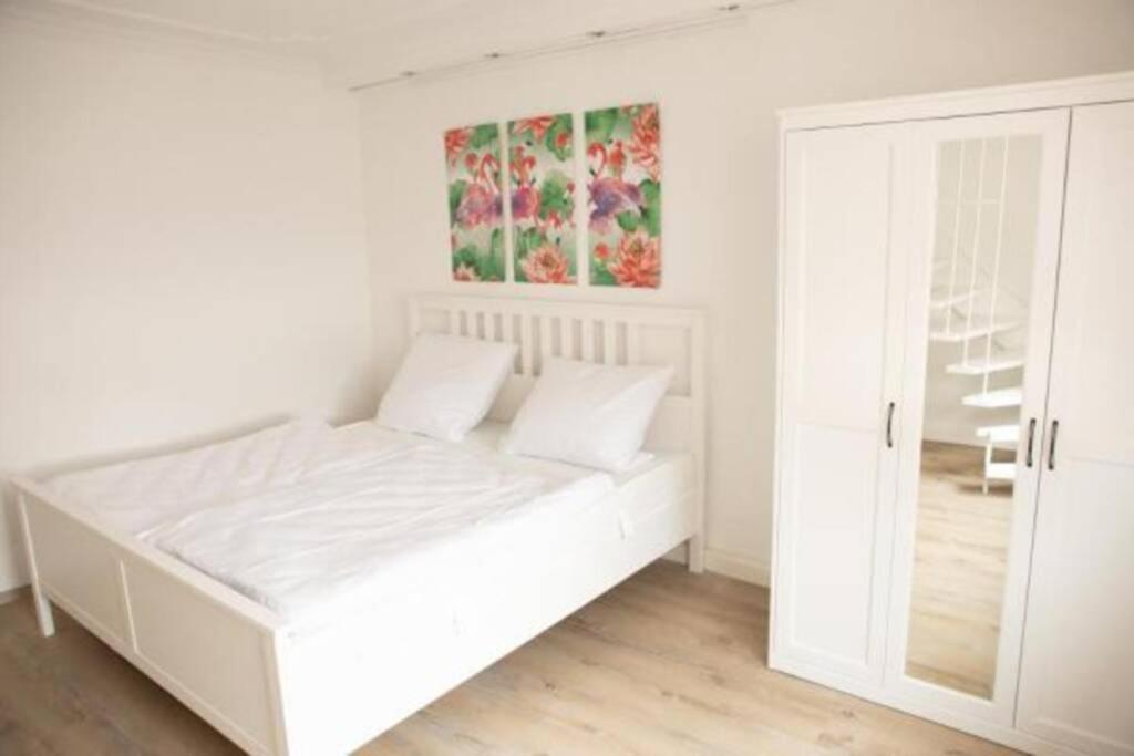 הוילה Bruehl Mitte, Neu Renoviertes Haus מראה חיצוני תמונה